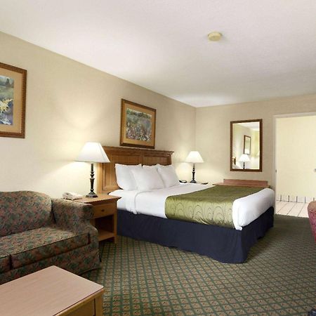 Days Inn & Suites By Wyndham Stuttgart Ngoại thất bức ảnh