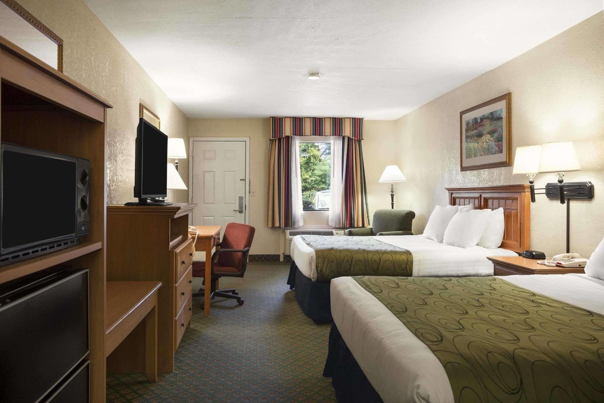 Days Inn & Suites By Wyndham Stuttgart Ngoại thất bức ảnh